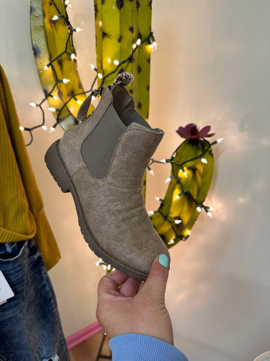 Tan Ankle Chelsea Bootie